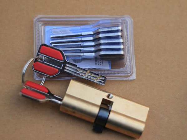 屏南24小时上门开锁公司